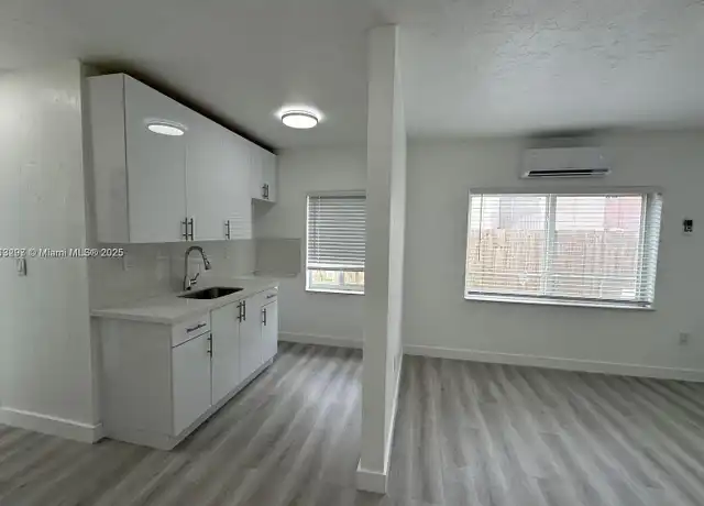 Property at 2001 NW Flagler Ter Unit 3, Miami, FL, 33125, 1 bed, 1 bath, [object Object]