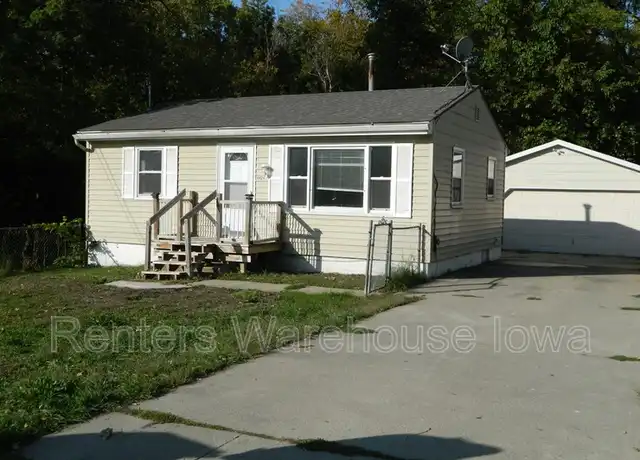 Property at 4424 SE 8th St, Des Moines, IA, 50315, 2 beds, 1 bath, [object Object]