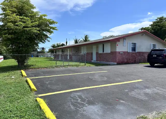 Property at 5650 SW 26th St Unit 1-3, West Park, FL, 33023, 2 beds, 1 bath, [object Object]