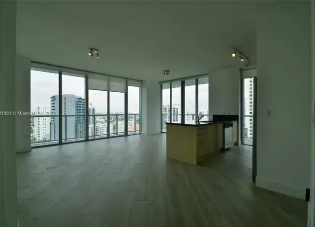 Property at 1111 SW 1st Ave Unit 2425N, Miami, FL, 33130, 2 beds, 2 baths, [object Object]