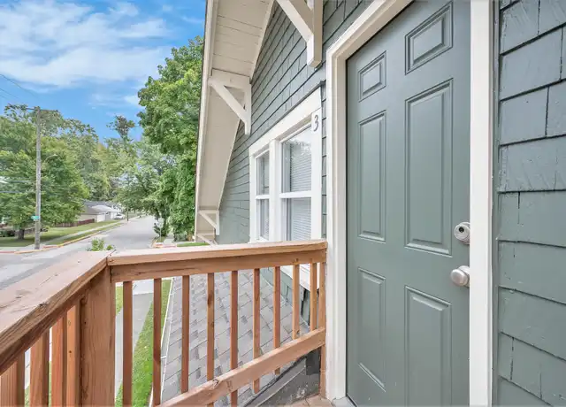 Property at 2028 Erie St Unit 3, North Kansas City, MO, 64116, 1 bed, 1 bath, [object Object]
