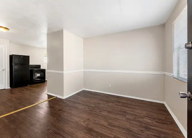 Property at Cypress Landing - 4813 Moncrief Rd, Jacksonville, FL, 32209, 2 beds, 1 bath, [object Object]