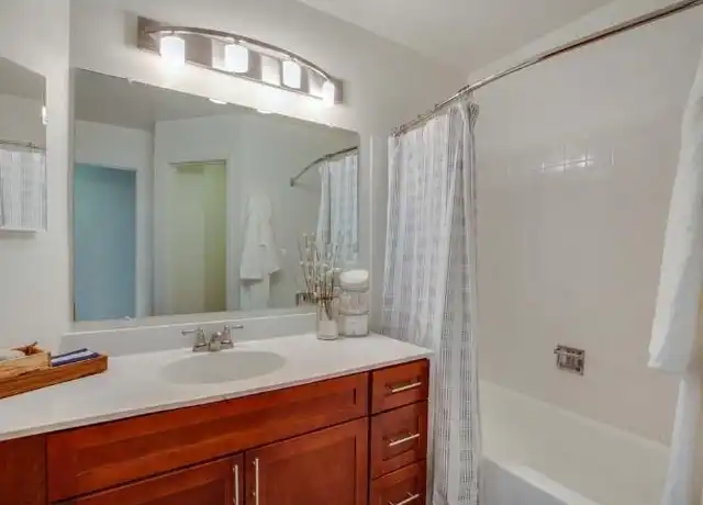 Property at 5948 Laurel Ln, Willowbrook, IL, 60527, 2 beds, 2 baths, [object Object]