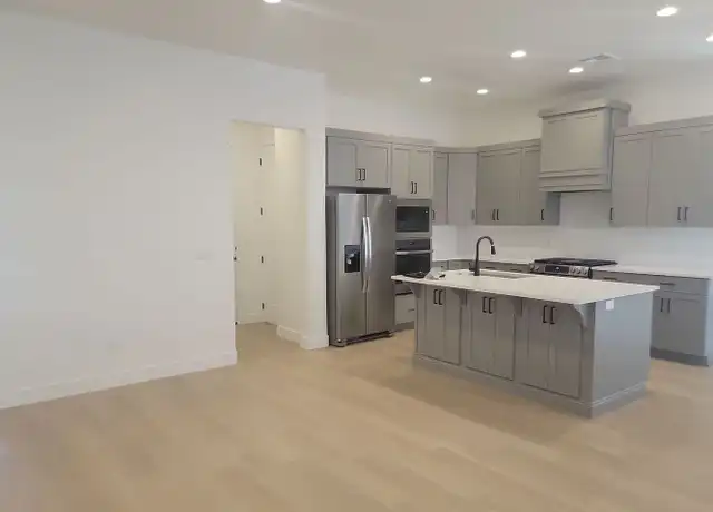Property at 82 E Dakar Ln, St George, UT, 84790, 3 beds, 2 baths, [object Object]