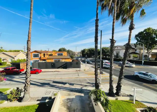 Property at 5511 W Olympic Blvd Unit 12, Los Angeles, CA, 90036, 2 beds, 2 baths, [object Object]