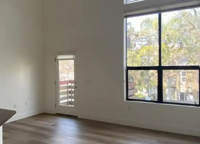 Property at 1730 27th St, Sacramento, CA, 95816, 1 bed, 1 bath, [object Object]