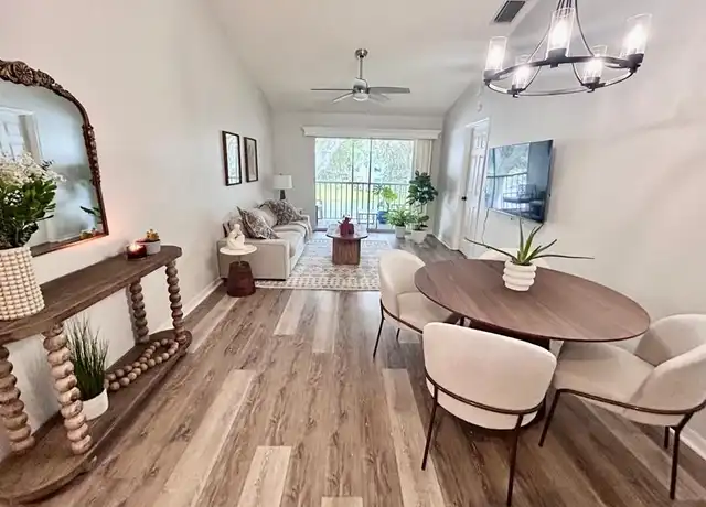 Property at 137 Wading Bird Cir Unit F203, Naples, FL, 34110, 2 beds, 2 baths, [object Object]