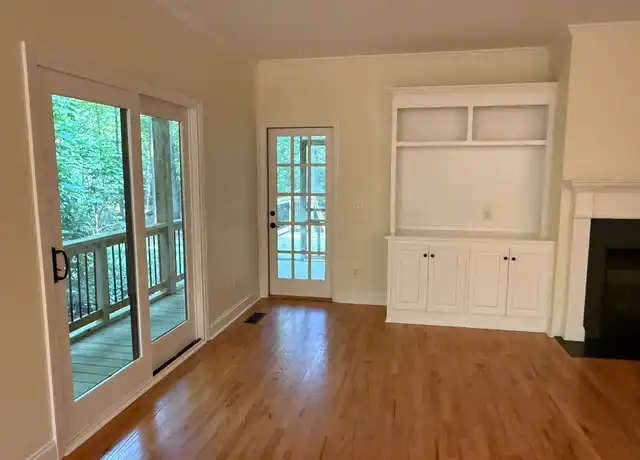 Property at 1412 Hillcrest Dr, Watkinsville, GA, 30677, 2 beds, 1 bath, [object Object]