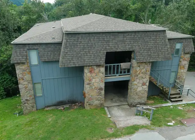 Property at 30 Woodlawn Dr Unit B, Chattanooga, TN, 37411, 2 beds, 1 bath, [object Object]