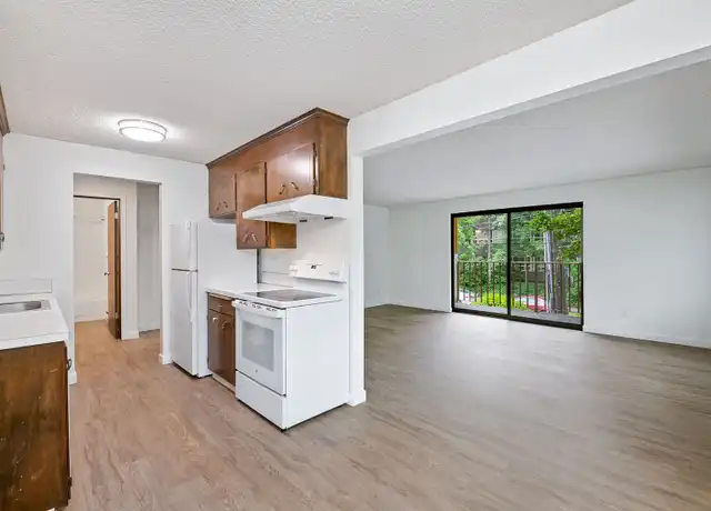 Property at 1520 NE 143rd St Unit 203, Seattle, WA, 98125, 2 beds, 1 bath, [object Object]