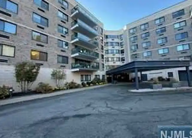 Property at 609 W South Orange Ave Unit 2N, Maplewood, NJ, 07040, 2 beds, 2.5 baths, [object Object]