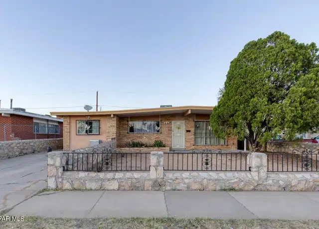 Property at 5209 Prince Edward Ave, El Paso, TX, 79924, 4 beds, 2 baths, [object Object]