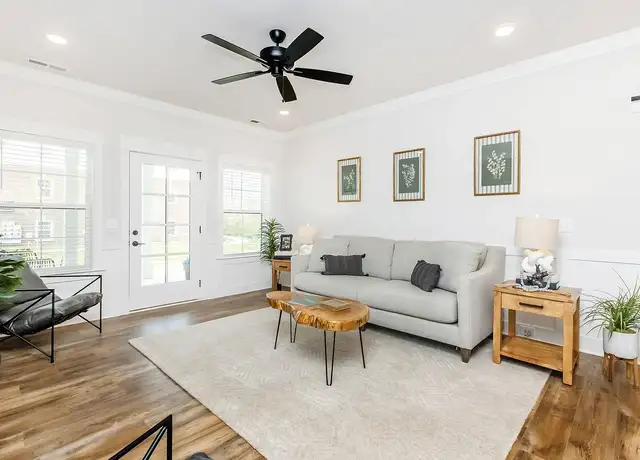 Photo of 1635 Bryson Cv, Thompson's Station, TN 37179