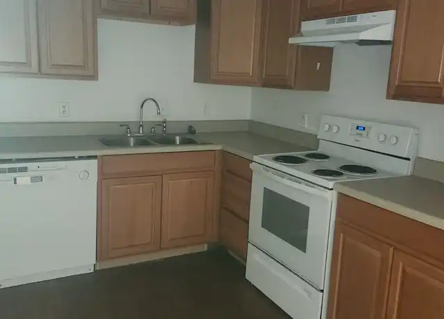 Property at 142 Villa Ct, West Columbia, SC, 29170, 2 beds, 1.5 baths, [object Object]