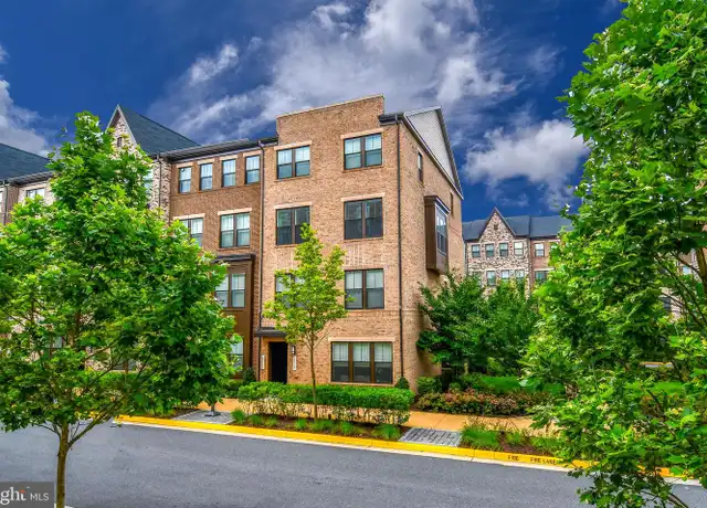 Property at 20739 Heron Landing Dr, Sterling, VA, 20166, 3 beds, 2.5 baths, [object Object]