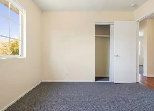 Property at 725 Quail Dr Unit 4, Lake Elsinore, CA, 92530, 3 beds, 2 baths, [object Object]