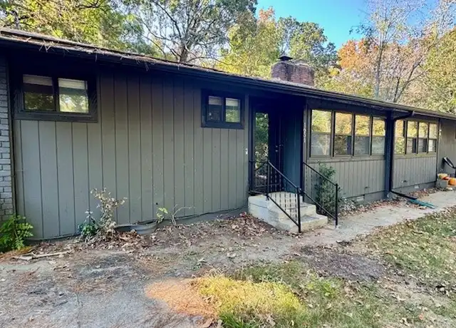 Property at 1651 E Hammond St, Fayetteville, AR, 72701, 2 beds, 1 bath, [object Object]