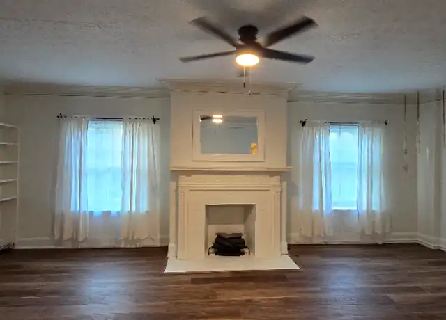 Property at 2472 Overlook Rd, Cleveland Heights, OH, 44106, 1 bed, 1 bath, [object Object]