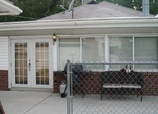 Property at 1569 S 800 E, Salt Lake City, UT, 84105, 2 beds, 1 bath, [object Object]