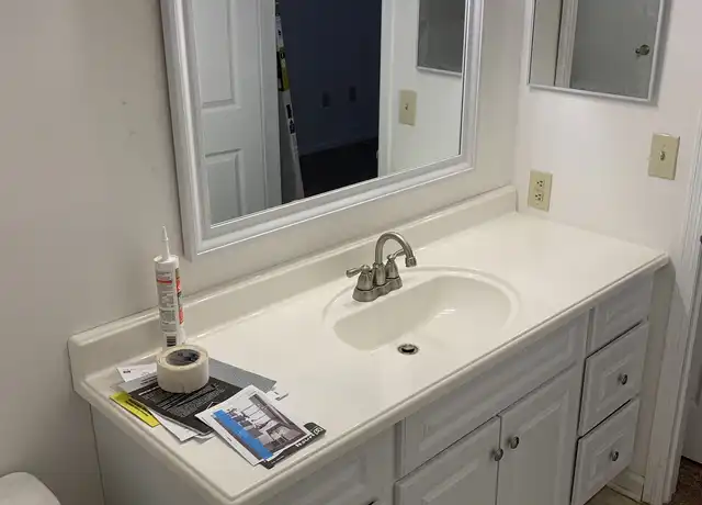 Property at 613 Poplar Ct, Lansdale, PA, 19446, 2 beds, 2 baths, [object Object]