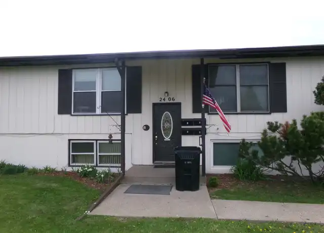 Property at 2406 Hill Ave Unit 2, Superior, WI, 54880, 2 beds, 1 bath, [object Object]