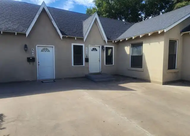 Property at 600 S Pennsylvania Ave Unit A, Roswell, NM, 88203, 1 bed, 2 baths, [object Object]