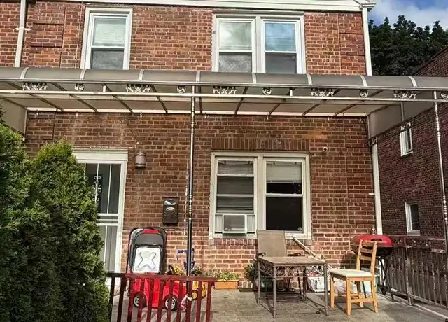 Property at 68-48 Selfridge St Unit 2FL, Flushing, NY, 11375, 2 beds, 1 bath, [object Object]