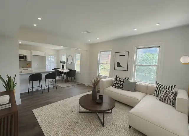 Property at 2089 W 41st St Unit Lower, Cleveland, OH, 44113, 1 bed, 1 bath, [object Object]