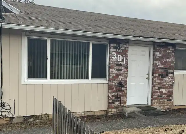 Property at 301 NW Cary St, Estacada, OR, 97023, 2 beds, 1 bath, [object Object]