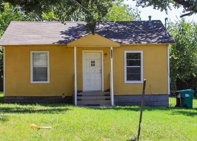 Property at 2119 Bernard St, Denton, TX, 76205, 2 beds, 1 bath, [object Object]