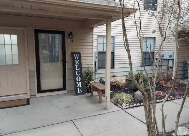 Property at 108 Daisy Ct, Jackson, NJ, 08527, 2 beds, 1 bath, [object Object]