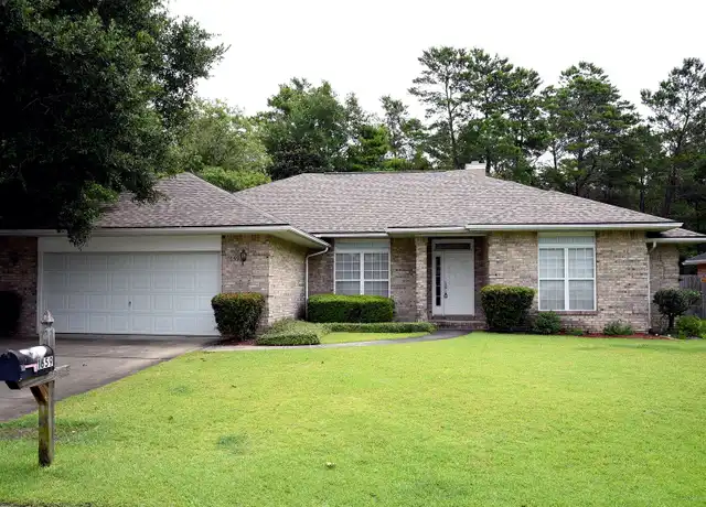 Property at 1659 Northridge Rd, Niceville, FL, 32578, 4 beds, 2 baths, [object Object]