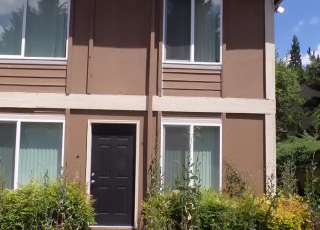 Property at 5102 SW 45th Ave Unit 4, Portland, OR, 97221, 1 bed, 1 bath, [object Object]