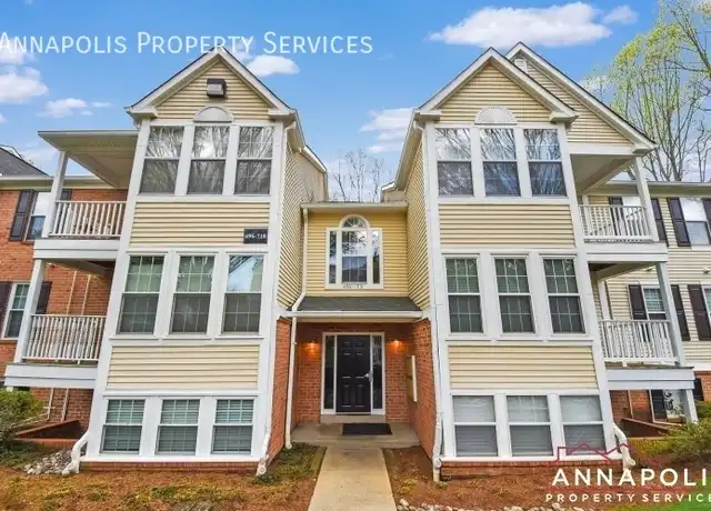 Property at 704 Southern Hills Dr, Arnold, MD, 21012, 2 beds, 2 baths, [object Object]