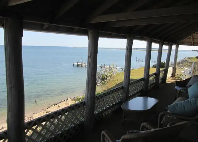 Property at 39 N Neck Rd Unit 39, Edgartown, MA, 02539, 7 beds, 1.5 baths, [object Object]