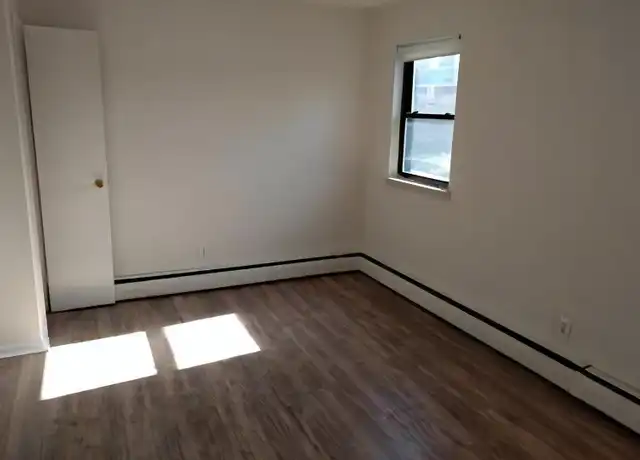 Property at 901 E Cliveden St Unit 3, Philadelphia, PA, 19119, 1 bed, 1 bath, [object Object]