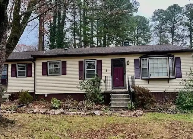 Property at 825 Shirley Dr, Henderson, NC, 27536, 3 beds, 1 bath, [object Object]