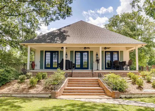 Property at 237 River Oaks Dr, West Monroe, LA, 71291, 2 beds, 2 baths, [object Object]