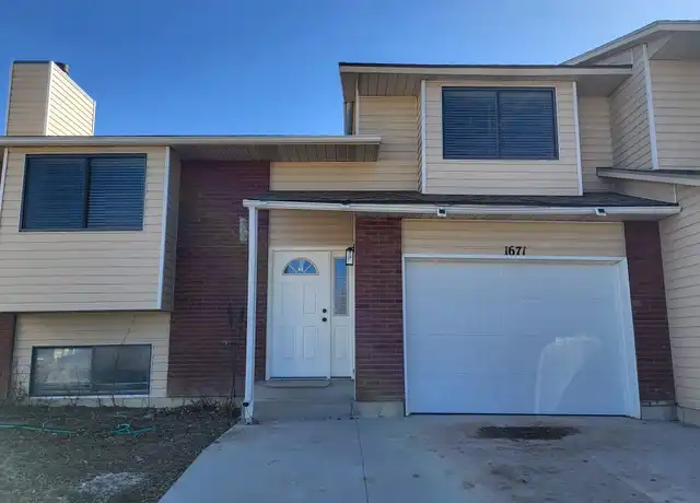 Property at 1671 Troy Ct, Kemmerer, WY, 83101, 3 beds, 2 baths, [object Object]