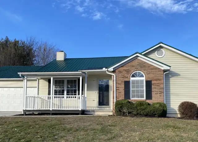 Property at 6033 Waterbury Ln, Knoxville, TN, 37912, 3 beds, 2 baths, [object Object]