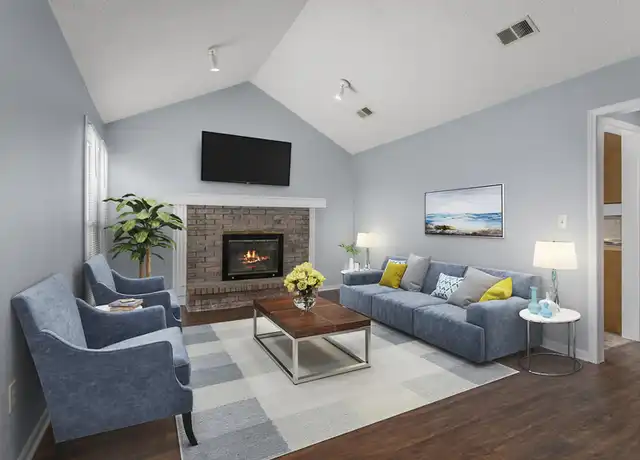 Property at 402 NE Independence Ave Unit A, Lees Summit, MO, 64063, 2 beds, 1 bath, [object Object]
