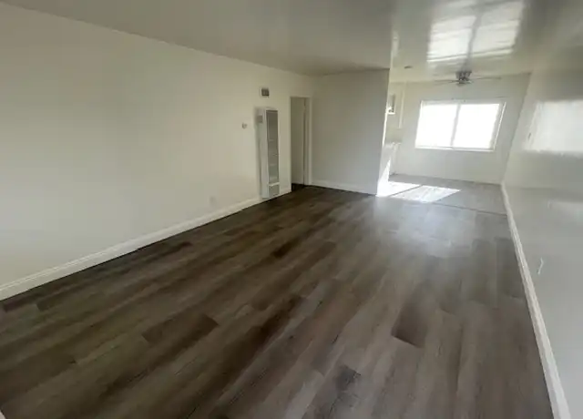 Property at 1120 W Stoneridge Ct Unit 3, Ontario, CA, 91762, 1 bed, 1 bath, [object Object]