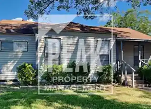 Property at 1216 Franklin St, Weatherford, TX, 76086, 3 beds, 2 baths, [object Object]