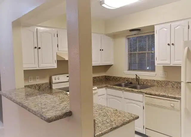 Property at 13008 Trail Hollow Dr Unit A, Houston, TX, 77079, 1 bed, 1 bath, [object Object]