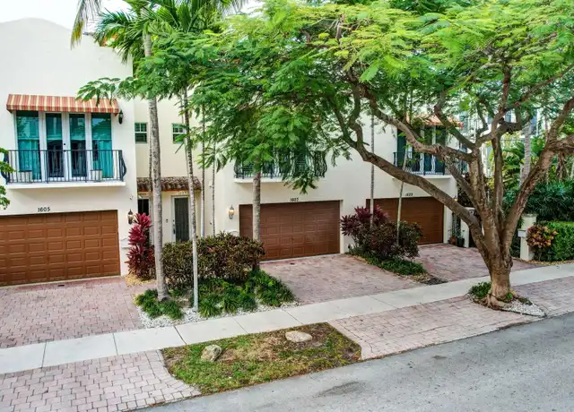 Property at 1607 NE 9th St #1607, Fort Lauderdale, FL, 33304, 3 beds, 3.5 baths, [object Object]