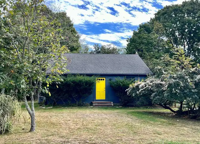 Property at 285 Oyster Ponds Ln, Orient, NY, 11957, 3 beds, 2 baths, [object Object]
