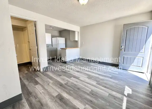 Property at 1636 Garrity Blvd Unit 16, Nampa, ID, 83687, 1 bed, 1 bath, [object Object]