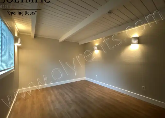 Property at 715 14th Ave SE Unit 2, Olympia, WA, 98501, 1 bed, 1 bath, [object Object]