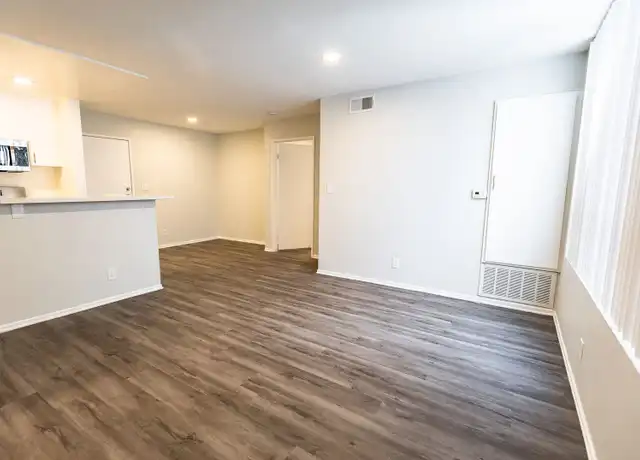 Property at 5302 Colodny Dr Unit 03, Agoura Hills, CA, 91301, 2 beds, 1 bath, [object Object]