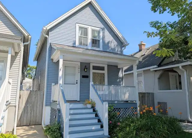 Property at 1019 Sherman Ave, Evanston, IL, 60202, 2 beds, 1 bath, [object Object]